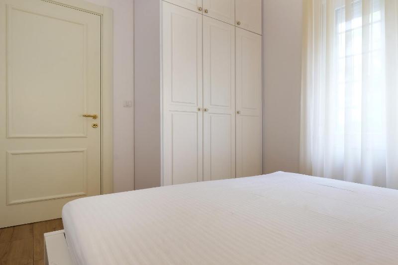 Stylish 1BR Luxury Apartment in Vračar Next to Kalenić - image 4