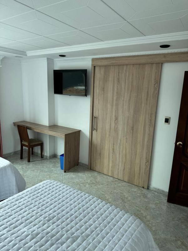 Hotel Americas Suites - image 15