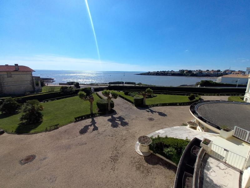 Royan - VUE MAGIQUE pour cet APPARTEMENT au 1er étage - Résidence du Golf - image 6