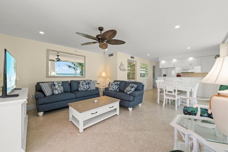 Island Beach Club #360D - image 18
