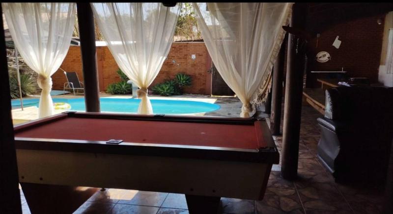 Casa com Piscina - image 1