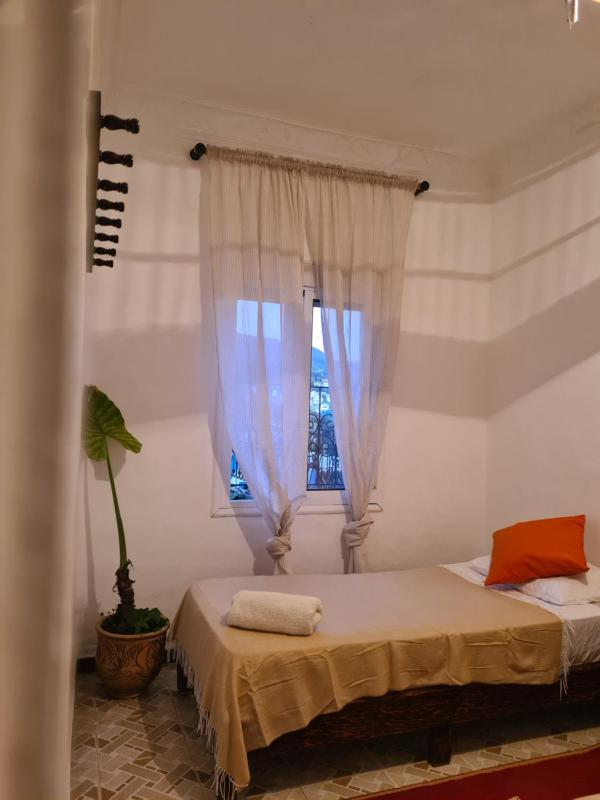 La Joya Hostel Chafchaouen Cozy Stay with Terrace - image 14