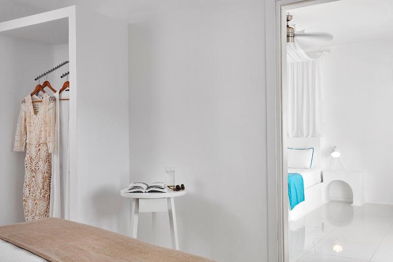 Senior Suite with Sea View image 4