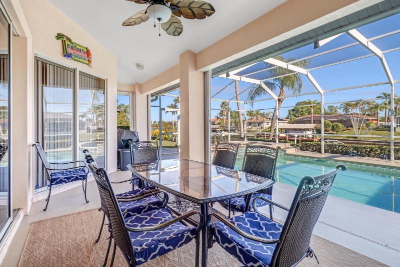 5BR/3BA Waterfront Oasis in Cape Coral | Heated Pool & Spa + Private Dock | Gulf Access - image 27