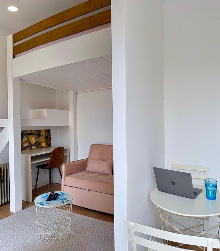 Yellow Guesthouse - image 15