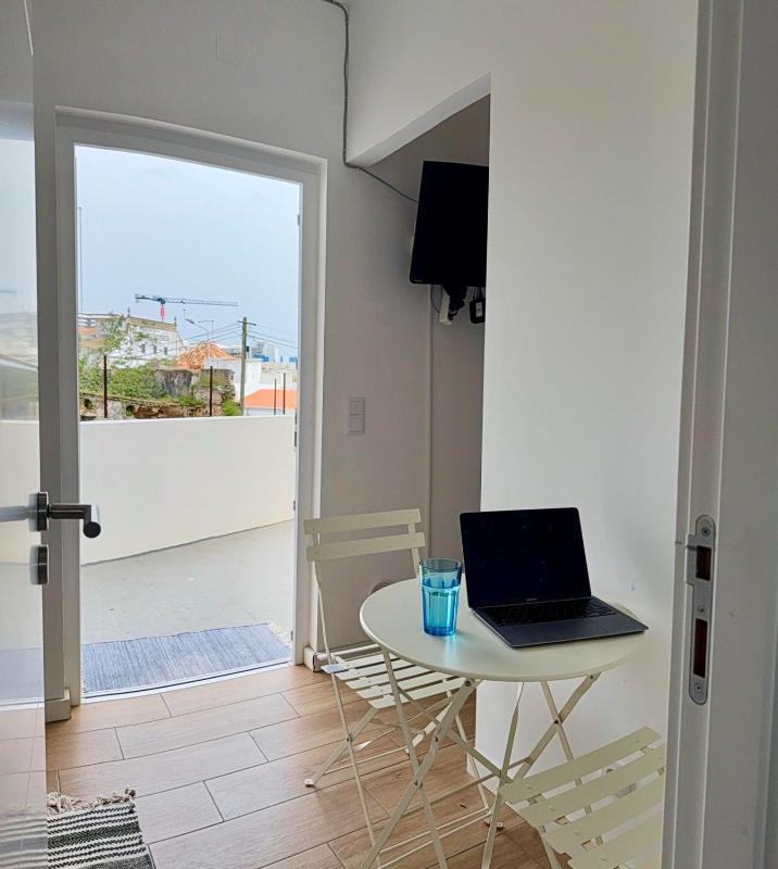 Yellow Guesthouse - image 16