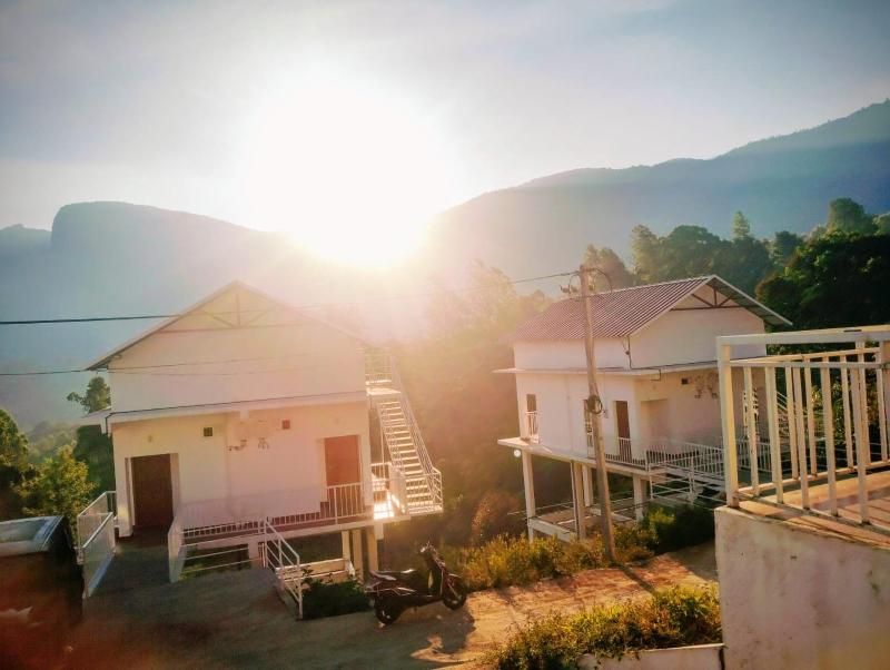 Kanthaloor Grand View Cottage - image 10