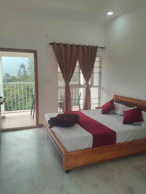 Kanthaloor Grand View Cottage - image 6