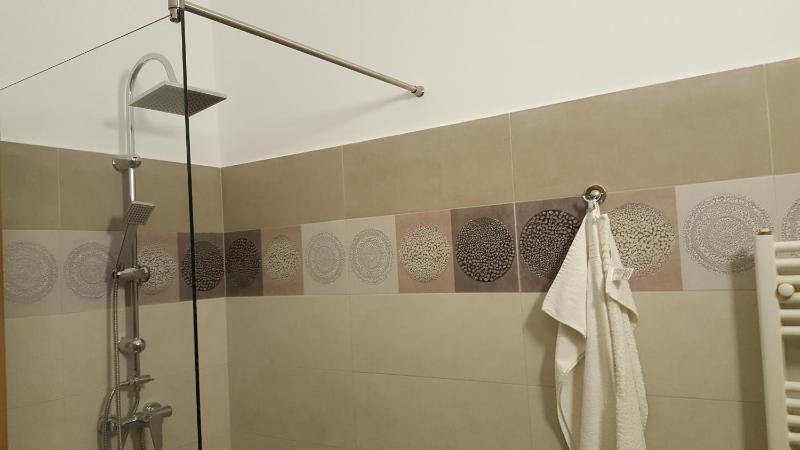 Deluxe Suite image 3