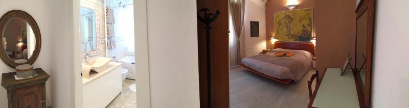 Double Room with Private Bathroom image 3