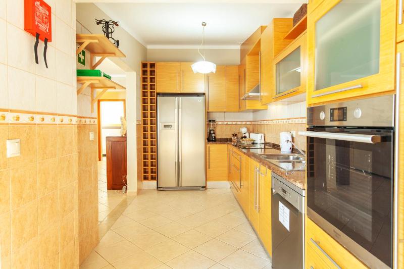 Villa Solara - com piscina aquecível e BBQ em Carvoeiro - image 34
