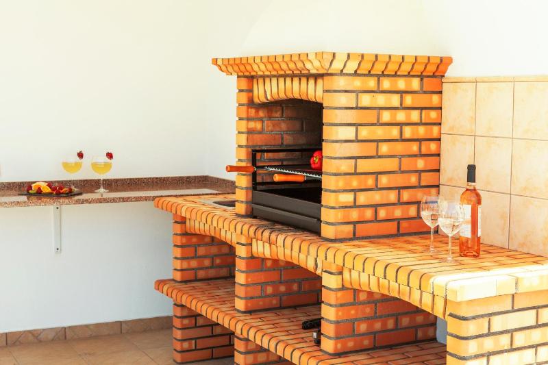 Villa Solara - com piscina aquecível e BBQ em Carvoeiro - image 5