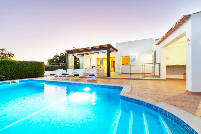 Villa Solara - com piscina aquecível e BBQ em Carvoeiro - image 36