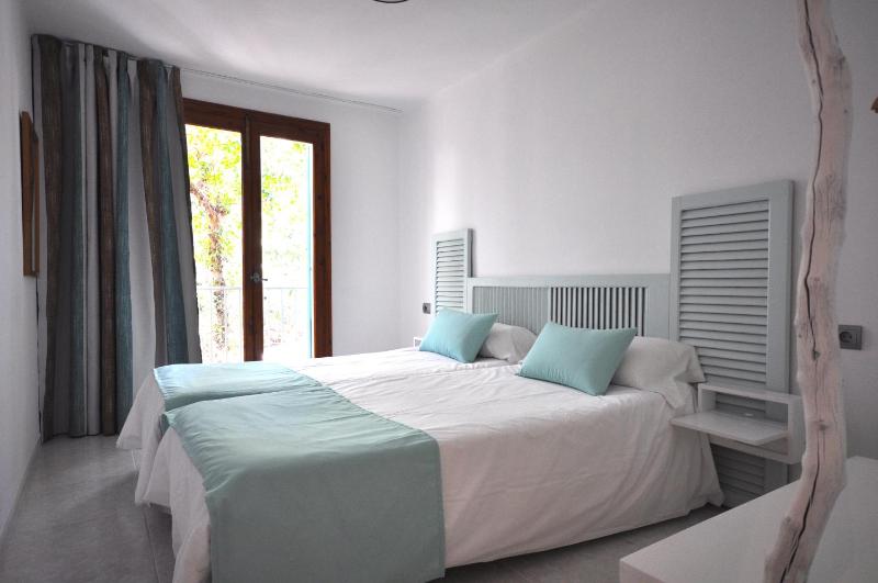 Houm Villa Plaza Arosa - image 2