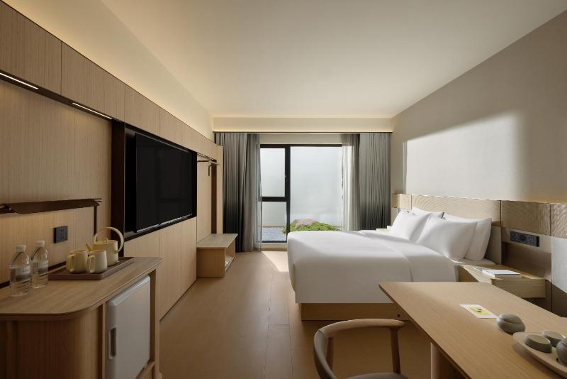 JI Hotel Changsha IFS Orange Island Branch - image 2