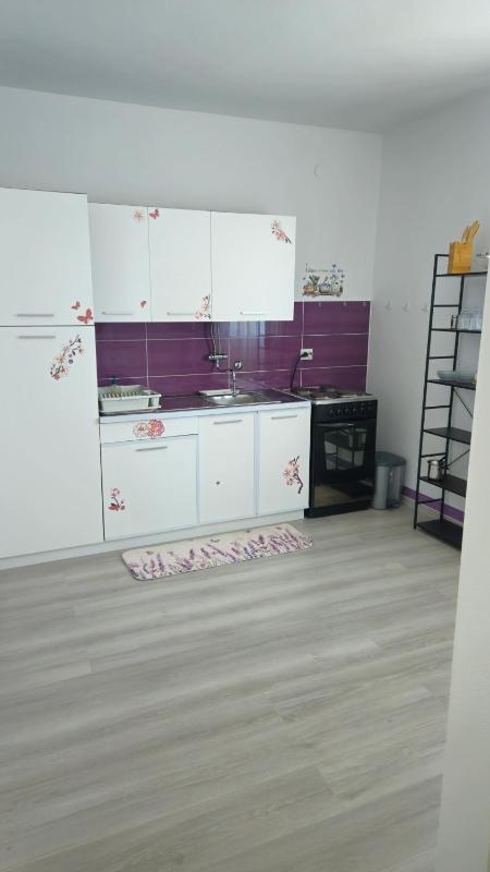 House Nena - image 32