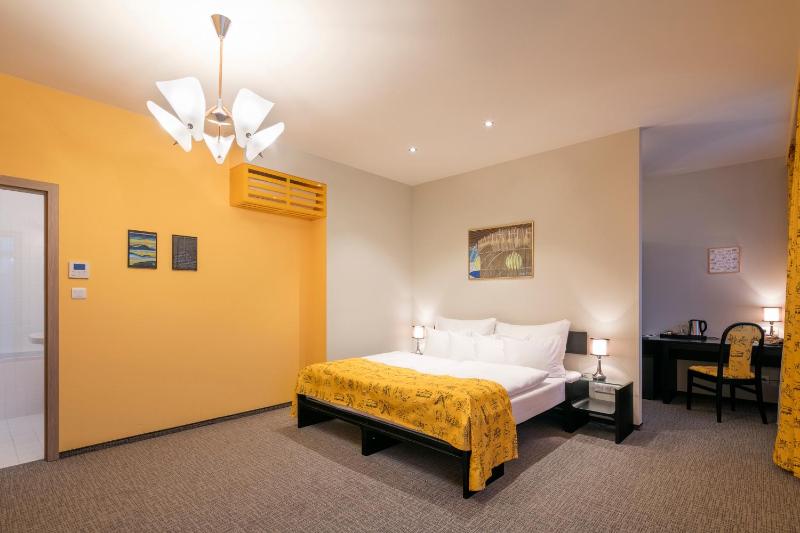Premium Design Double Room with Spa Bath - Jested image 3