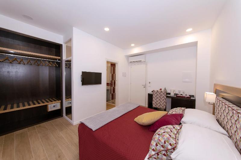 Dea Guest House - image 34
