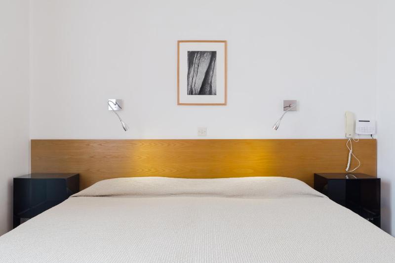 Comfort Double or Twin Room with Sea View image 1