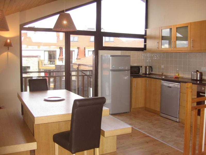 Chalet (10 Adults) image 3