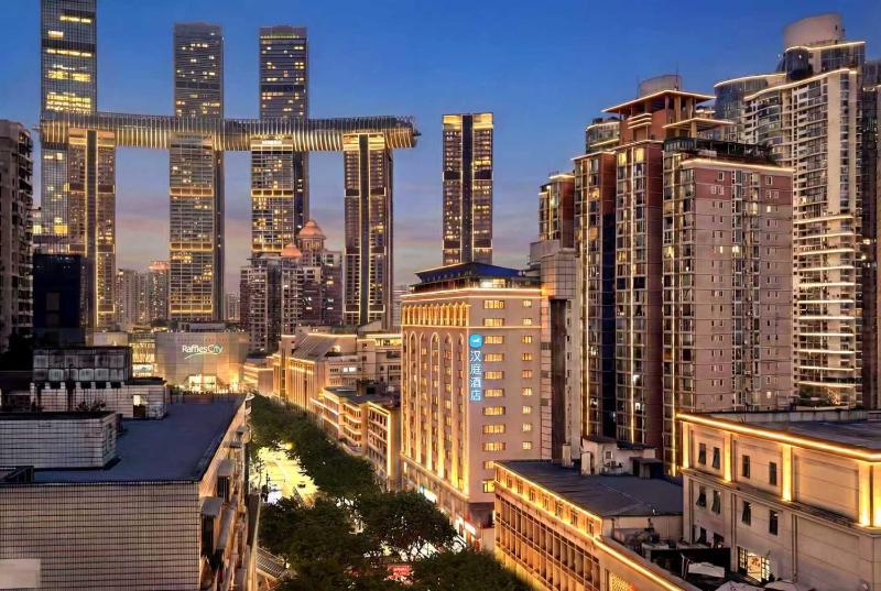 Hanting Hotel Chongqing Jiefangbei Raffles City - image 1
