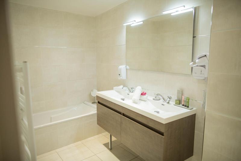 Holidays & Work HOTEL - image 11
