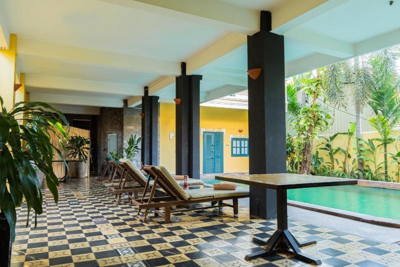 Golden Banana Residence - image 14