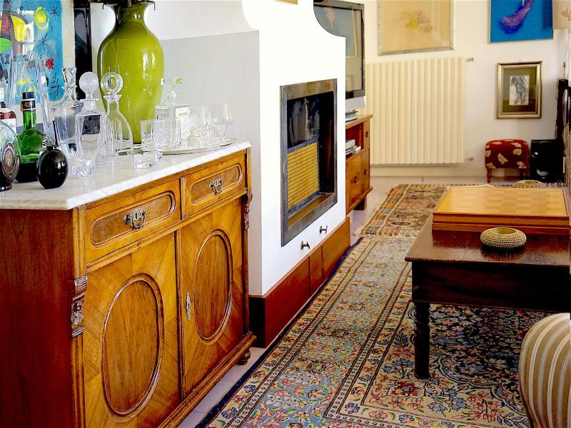 One-Bedroom Apartment with Terrace image 4
