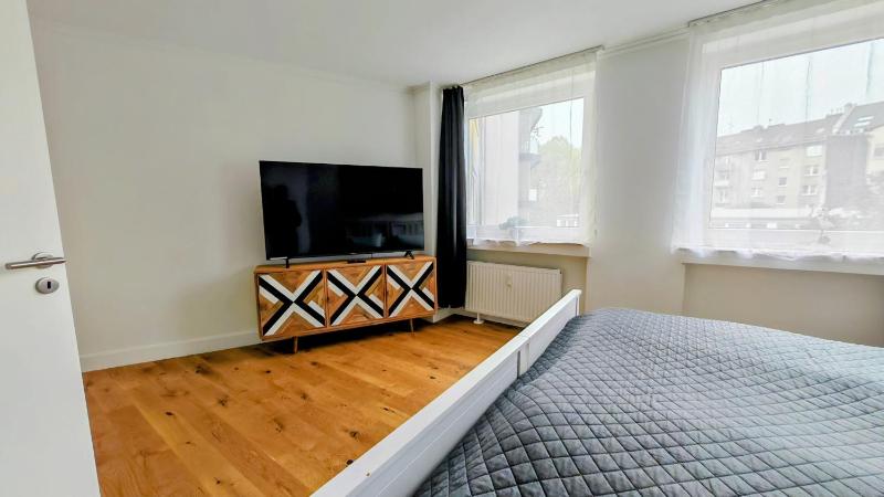 3 Room Downtown Apartment Bilk - image 24