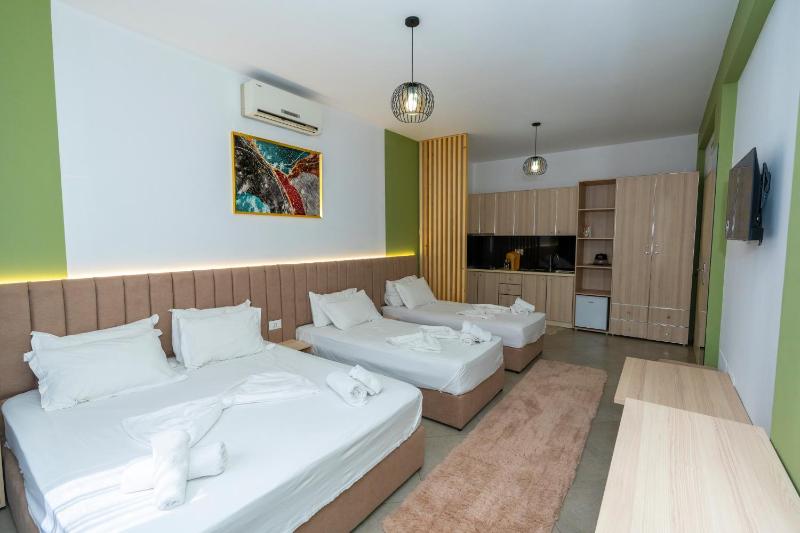 Hotel Shkodra L - image 13