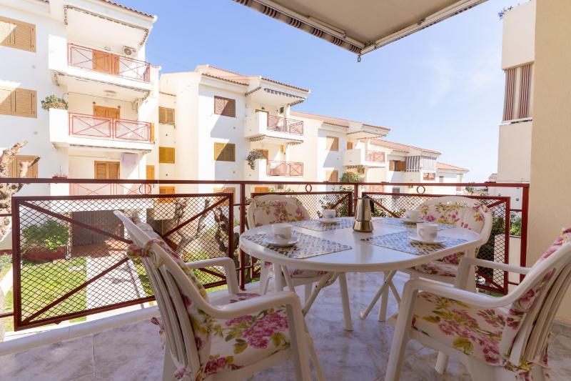 rentafive - Piscina - Parking - Playa - image 23