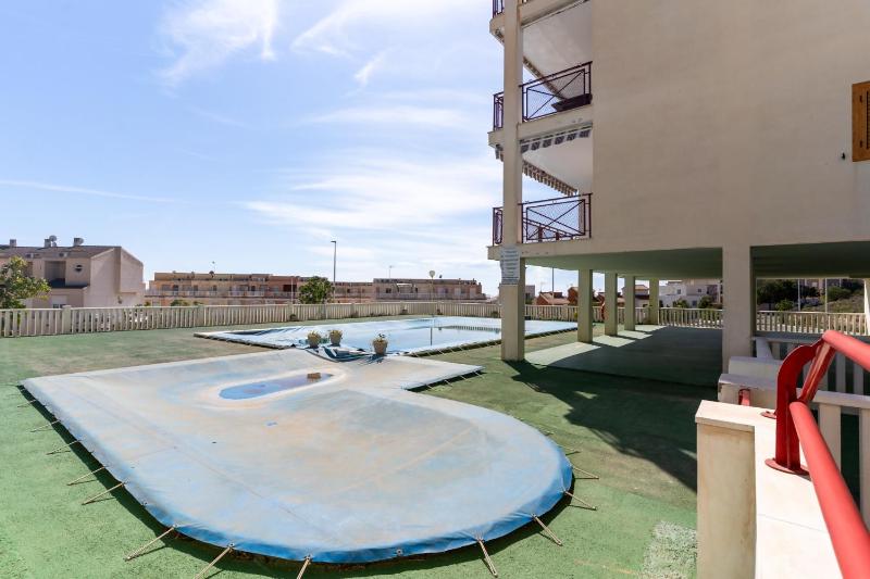 rentafive - Piscina - Parking - Playa - image 20