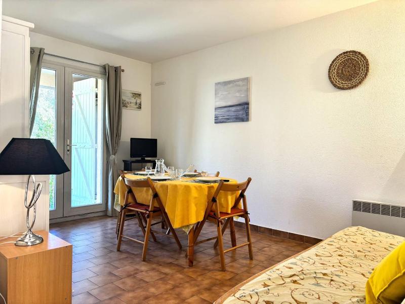HYE680-A26 HYERES T3 REZ DE JARDIN 4 personnes - image 3