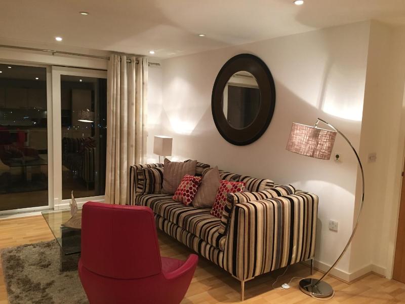Two-Bedroom Apartment with Sea View image 3