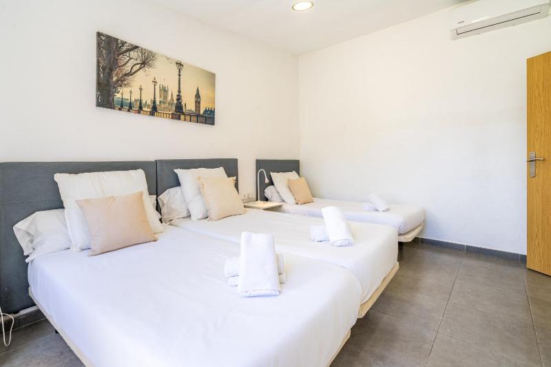 Villa Els Pins - image 21