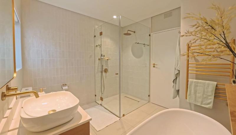 9 Beaconsfield - image 6