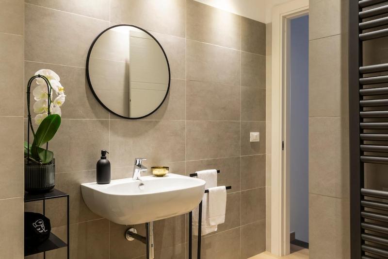 Florence Design Loft - image 16