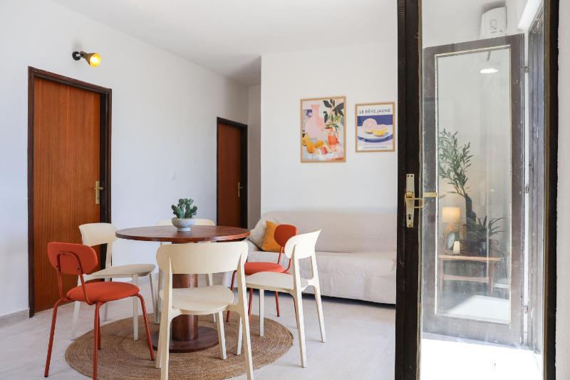 FAMILY HOLIDAYS APARTMENT - image 21