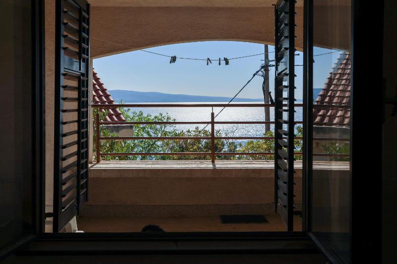 FAMILY HOLIDAYS APARTMENT - image 36