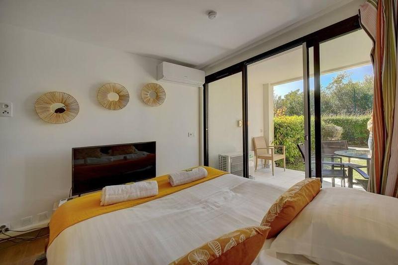 Upstays - 2 Rooms - Pool - Garden - Terrace - image 7