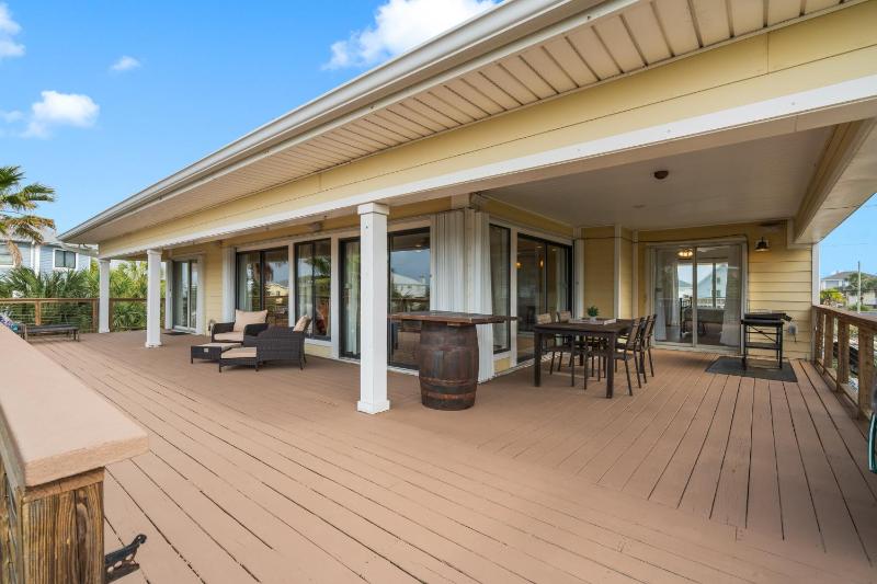 Flip Side Oasis Beach House - image 19