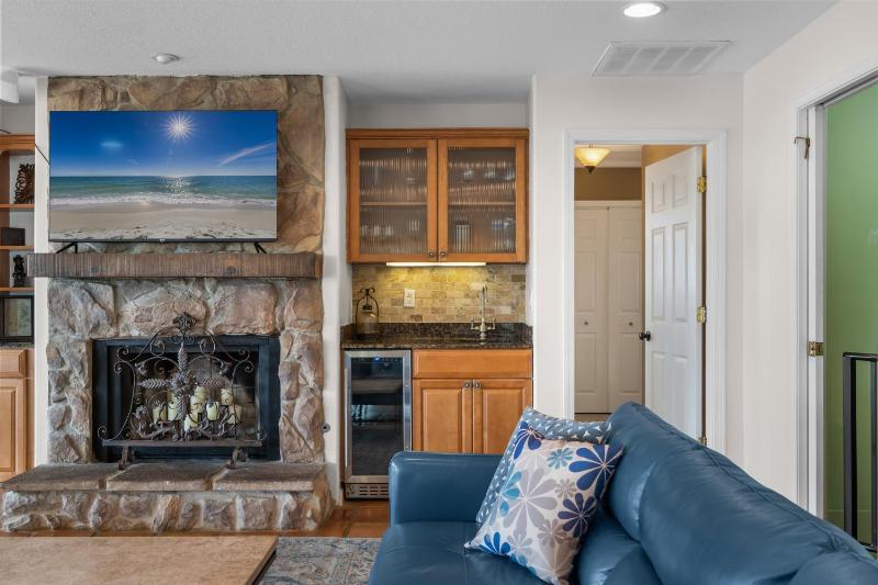 Flip Side Oasis Beach House - image 46