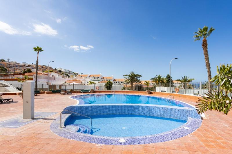 Sea & Pool view apt in Costa Adeje - image 2