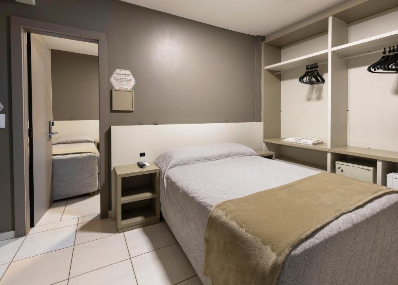 Hotel Palmas Executivo - image 42