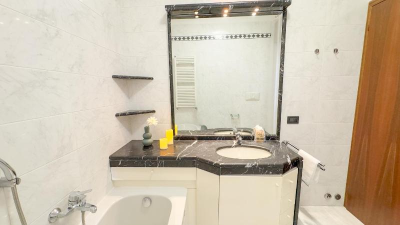 Casa le Gemelle by Ca-Sa Check - image 31