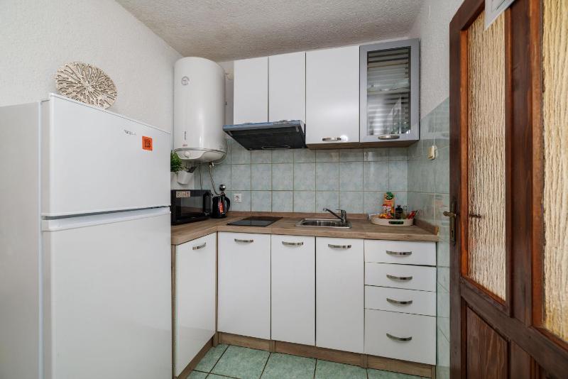 Apartments Lu - image 32