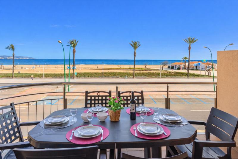 Apart-rent Apartamento Blaucel 0086 con vista al mar - image 1