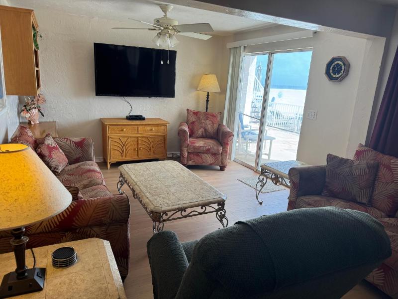 Sierra Suites - image 32