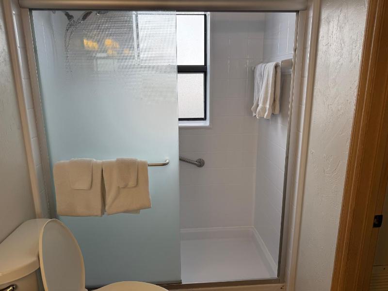 Sierra Suites - image 46