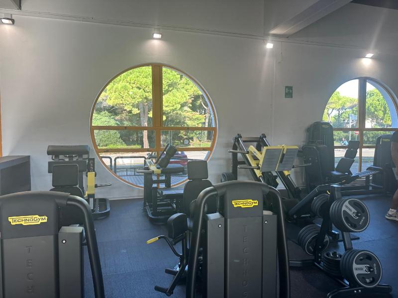 Pineta Center Apartment - image 23